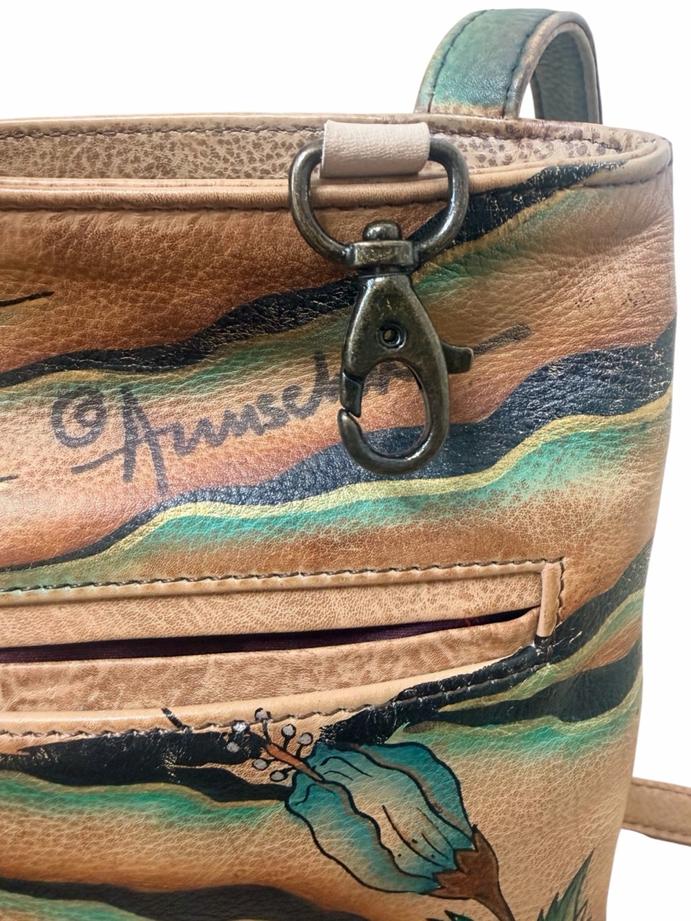 ANUSCHKA HAND PAINTED CROSSBODY LEATHER PURSE. - Picture 14 of 14